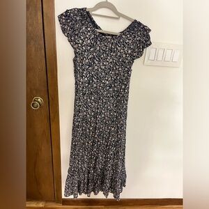 Universal Thread Women’s Flowy Dress large